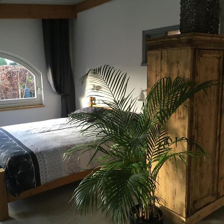 Bed and Breakfast Beukenhof Molenschot Экстерьер фото